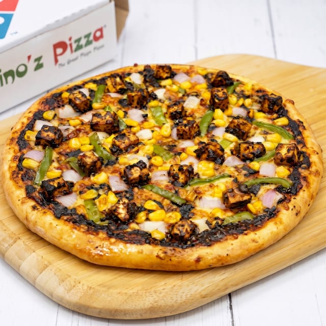 9" Jamaican Jerk Veg Pizza.