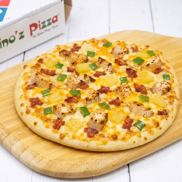 12" Havana Hawaiian Pizza.