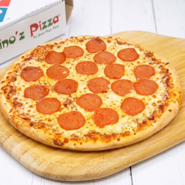 9" Ultimate Pep Pizza.