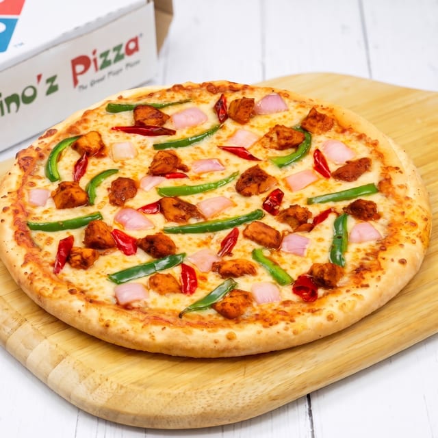 9" Chicken Do Pyaza Pizza.
