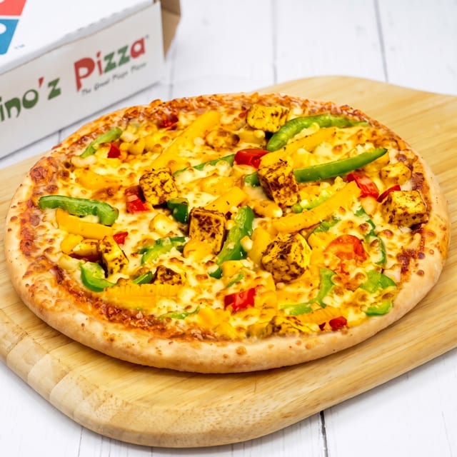 9" Spicy Chicken Pizza.