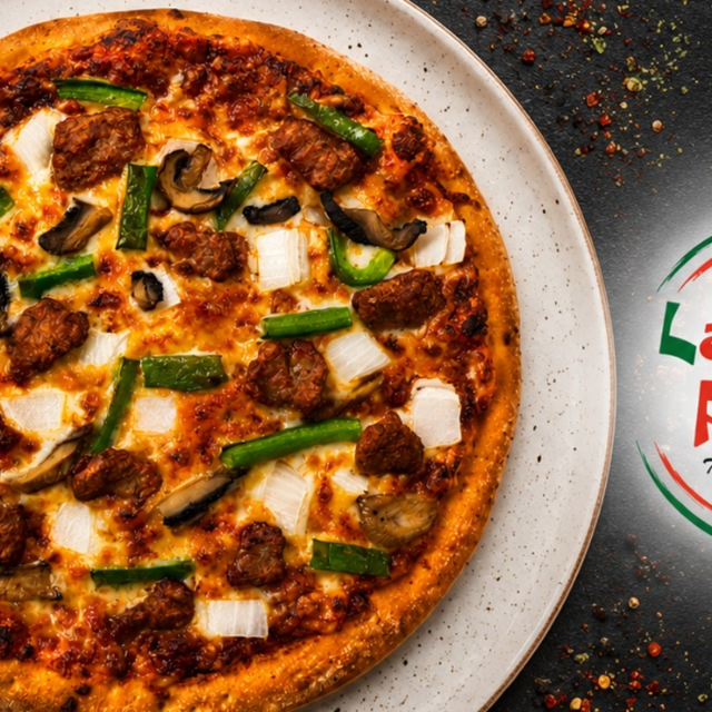 18" Fantastic 4 Pizza.
