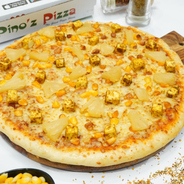 9" Veg Hawaiian Pizza.