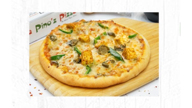 9" Pesto & Basil Pizza.