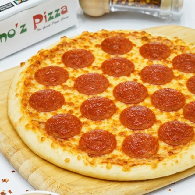 15" Ultimate Pepperoni Pizza.
