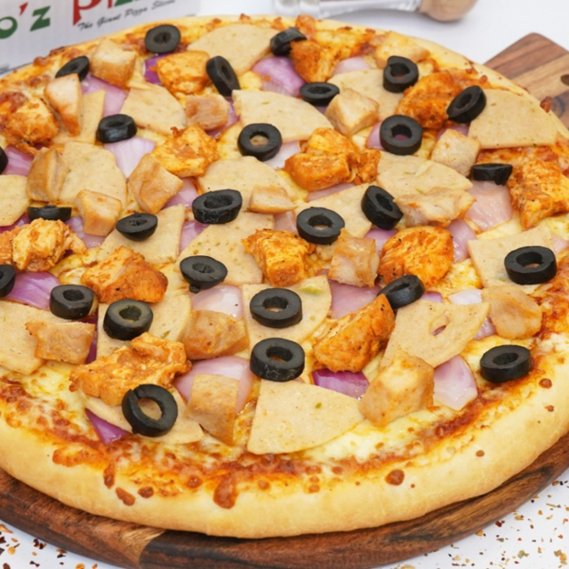 9" 4 Cheese Chicken Pizza.