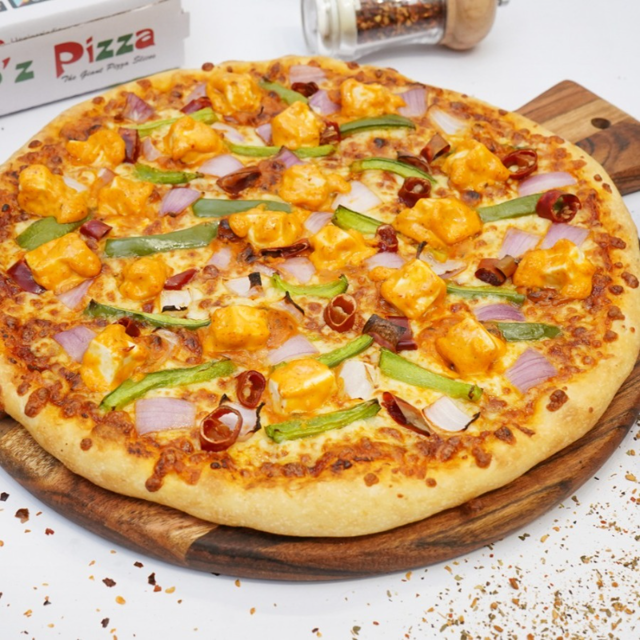 12" Paneer Do Pyaza Pizza.