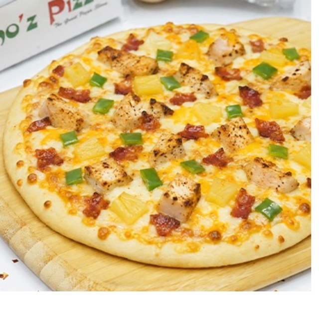 15" Havana Hawaiian Pizza.