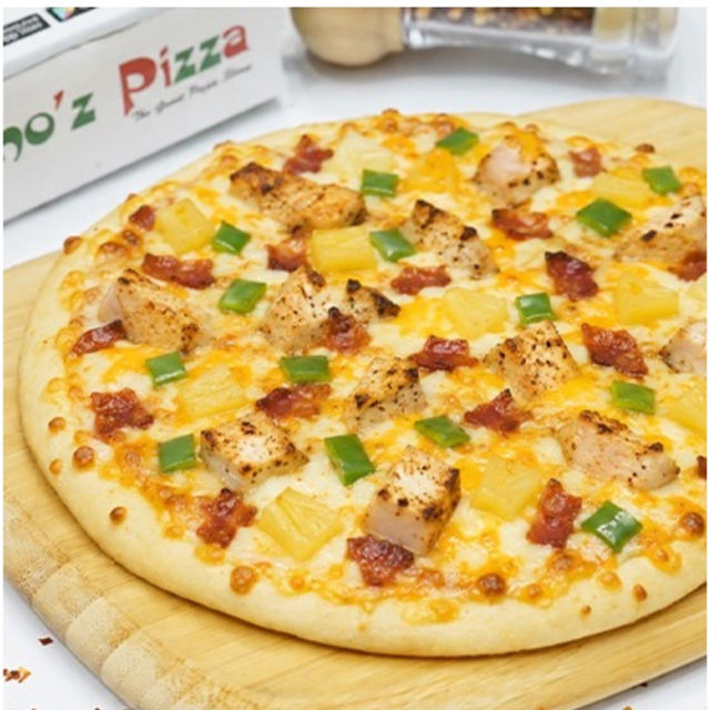 12" Havana Hawaiian Pizza.