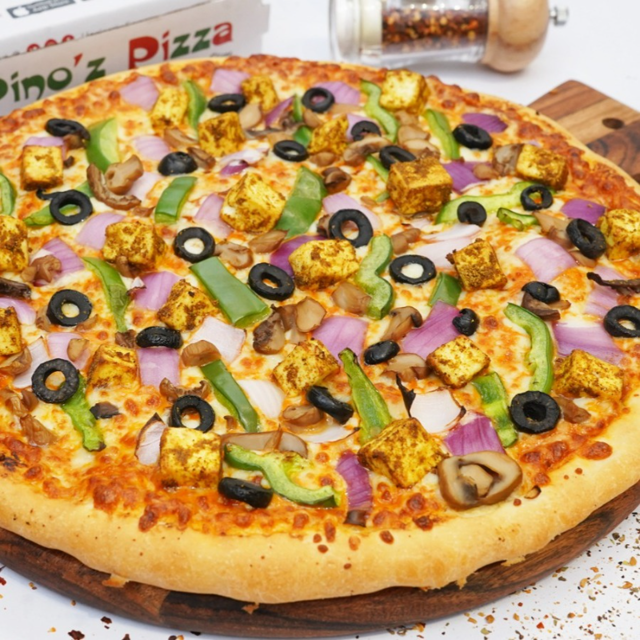 12" Peri Peri Veg Pizza.
