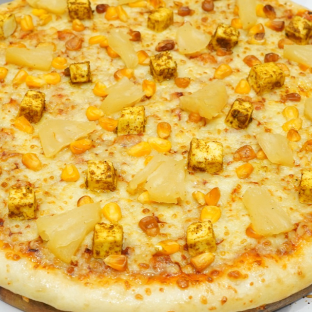 18" Veg Hawaiian Pizza.