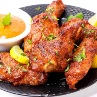 Spicy Garlic Wings (8)