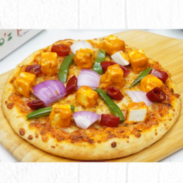 18" Paneer Tikka Butter Masala Pizza.